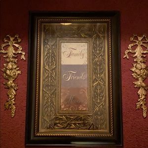 FAMILY•FRIENDS•MEMORIES Picture